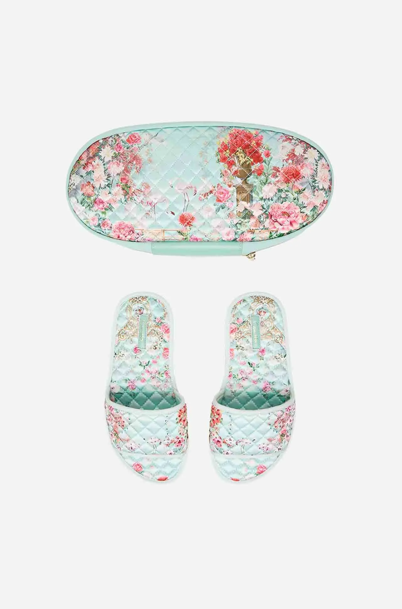 Camilla - The Jewellery Museum Slippers with Travel Case
