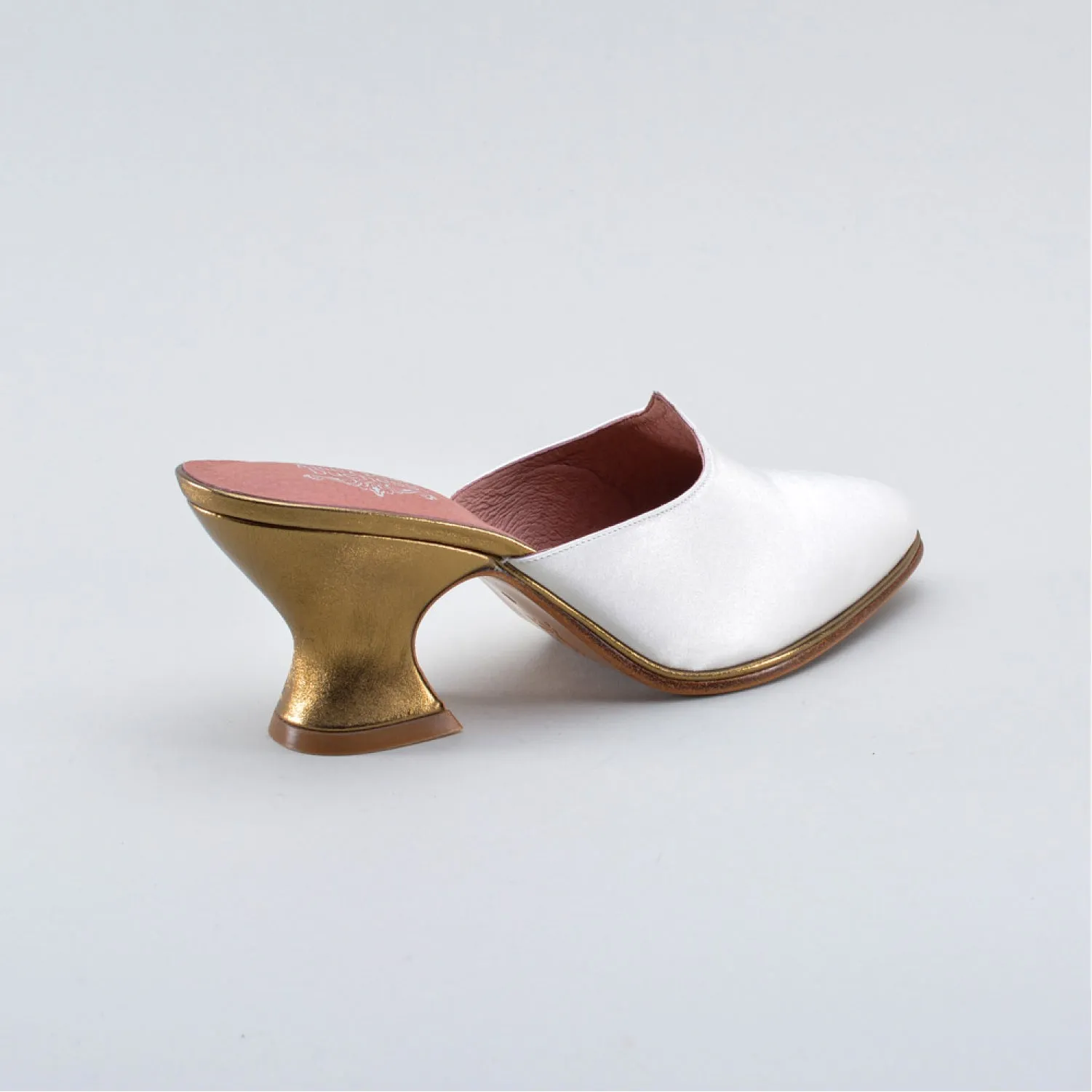 Charlotte Women's 18th Century Mules (Ivory)
