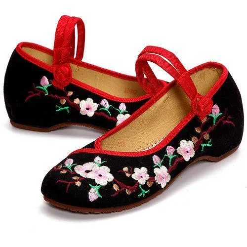 Embroidered Floral Print Canvas Slip On Retro Lazy Shoes
