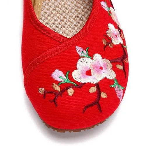 Embroidered Floral Print Canvas Slip On Retro Lazy Shoes