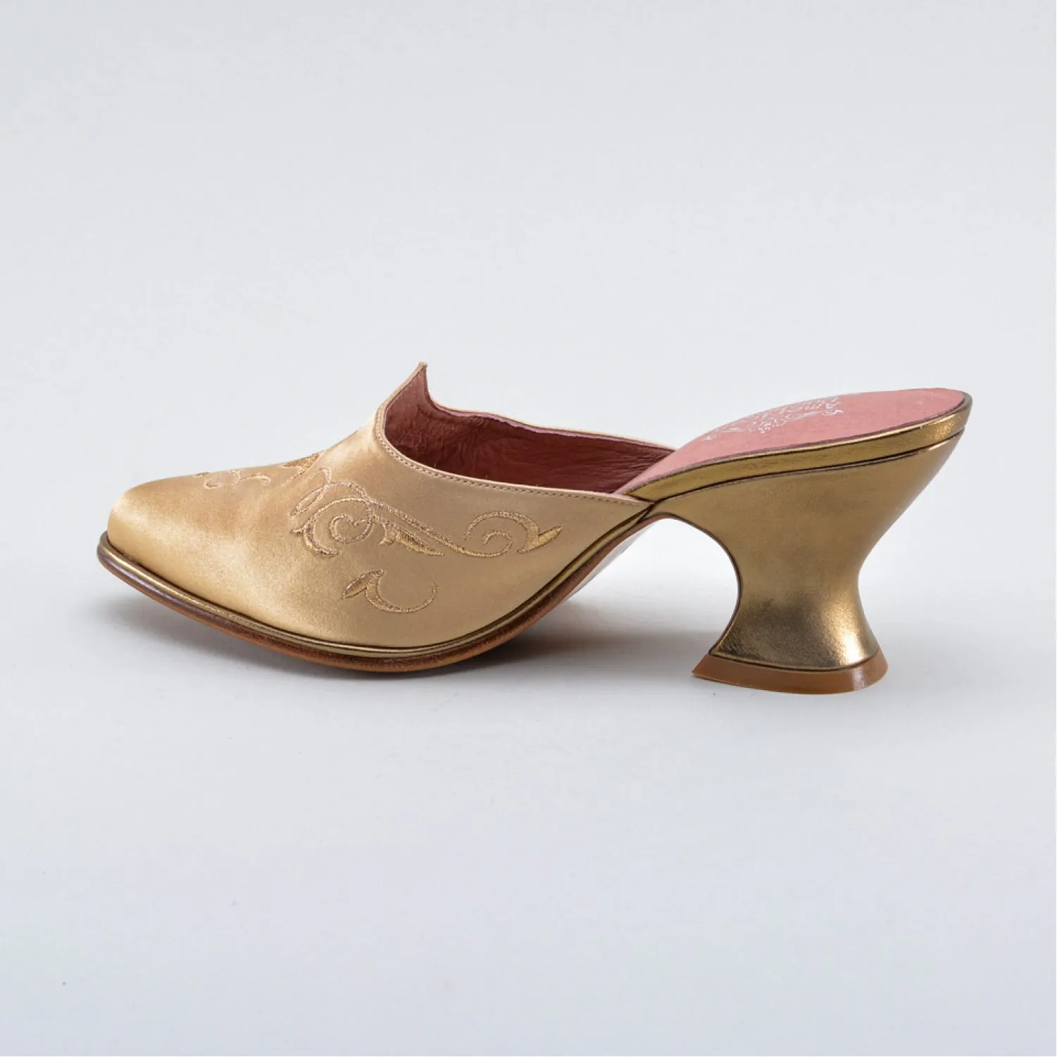 Gilded Charlotte Women's 18th Century Mules (Gold)