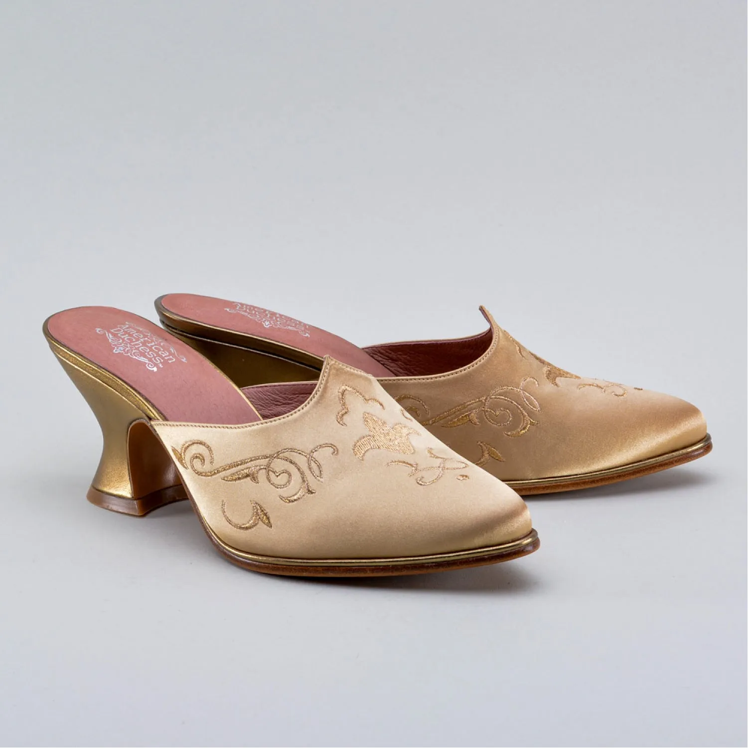 Gilded Charlotte Women's 18th Century Mules (Gold)
