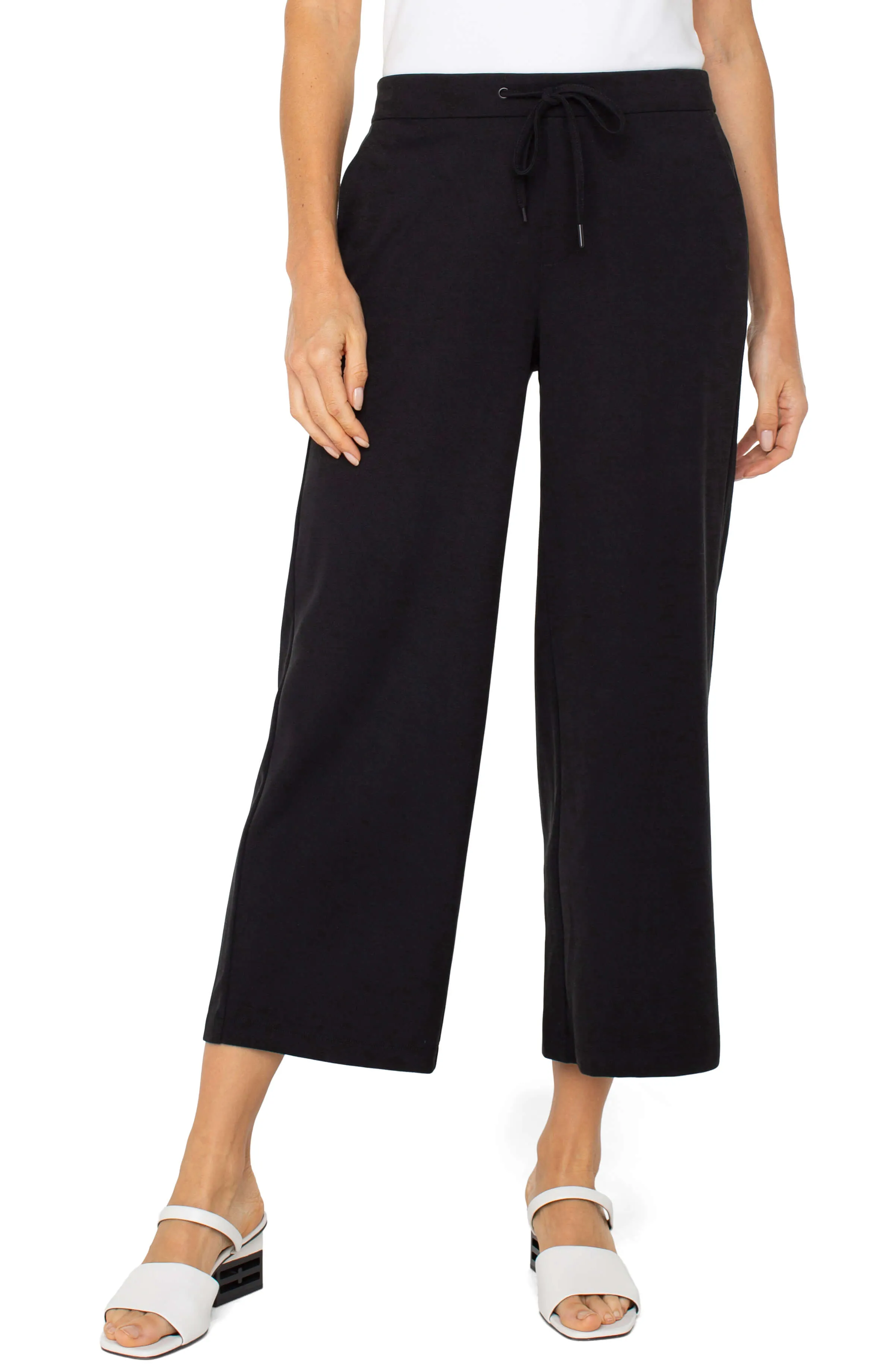 PULL-ON WIDE LEG CROP TROUSER
