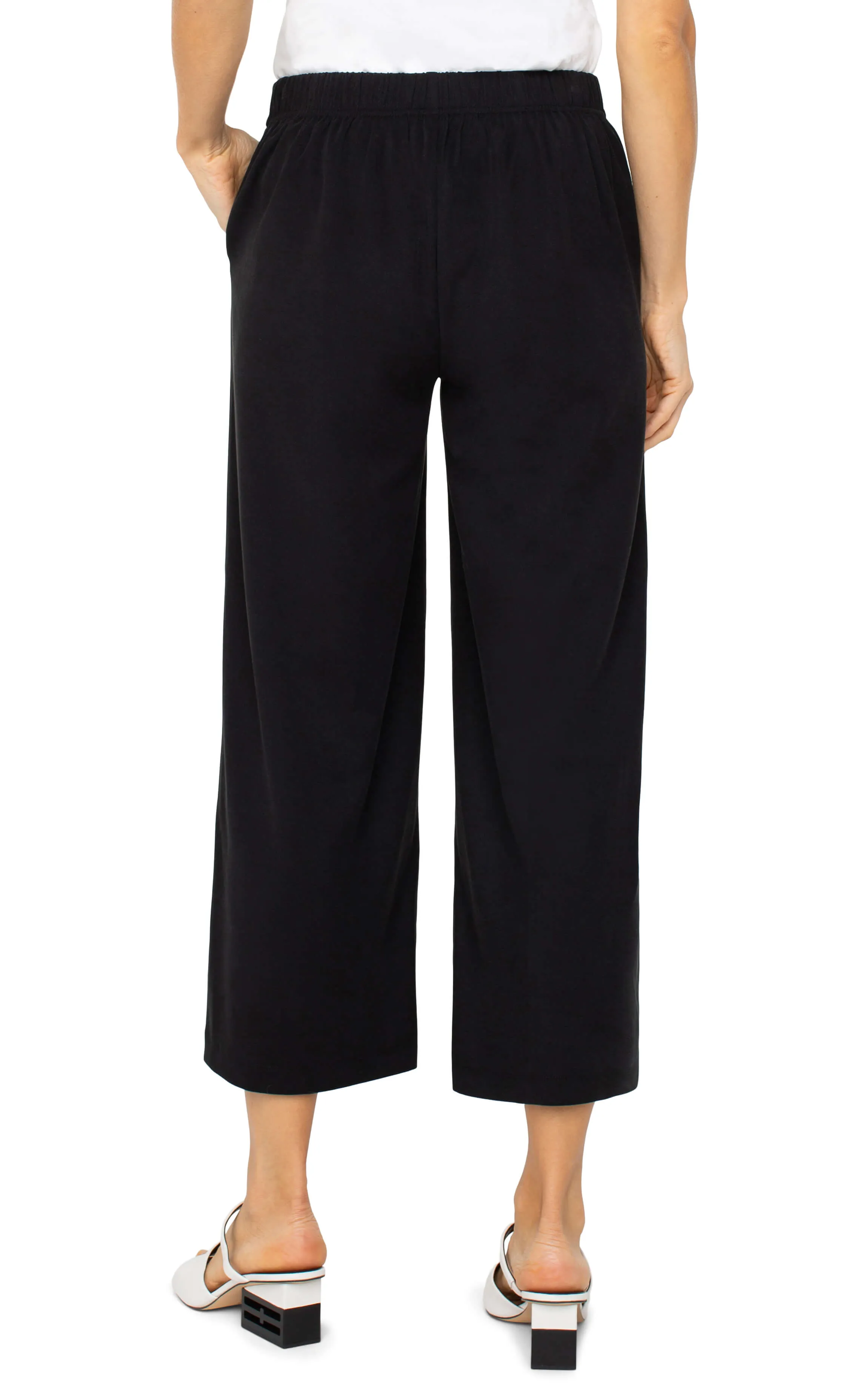 PULL-ON WIDE LEG CROP TROUSER