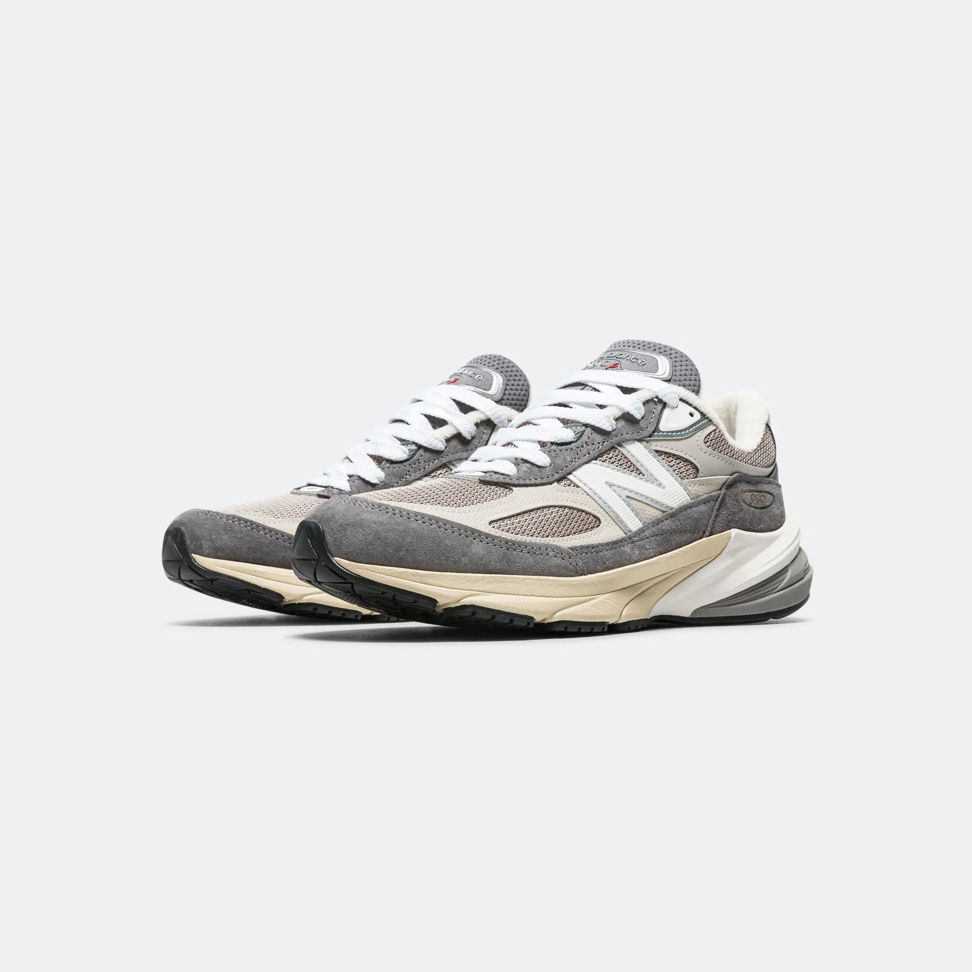 U990GR6